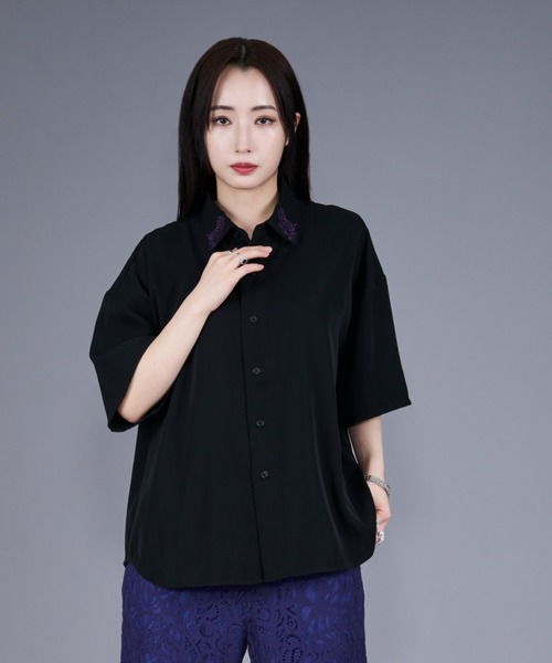 ノーブルトロミローズ刺繍シャツ（シャツ/ブラウス）｜Ellno