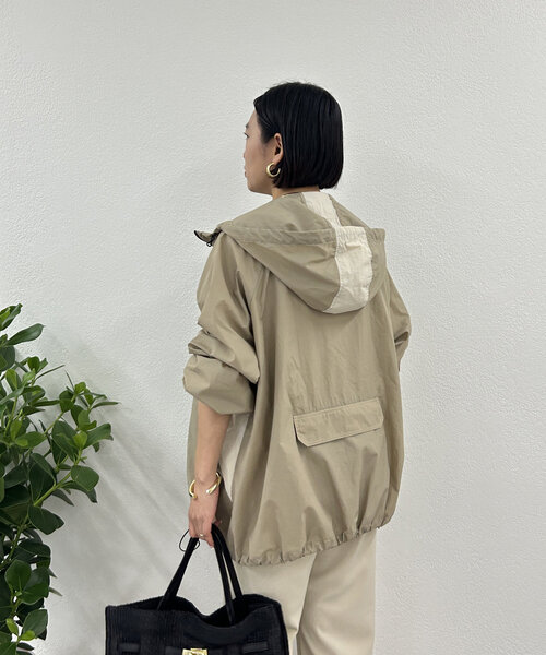 earthy（アーシー）の「LOUNGEDRESSコラボ マウンテンパーカー