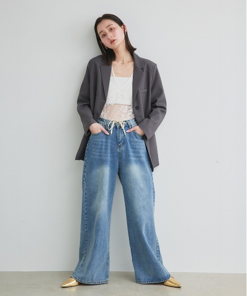 ad thie（アドティエ）の「ウエストリボン ワイドデニムパンツ（デニムパンツ・レディース・ブルー・MEDIUM/LARGE）」の17枚目の写真