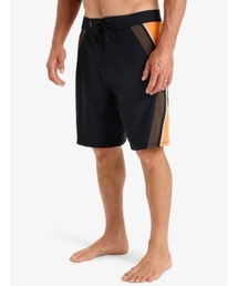 Quiksilver(NCbNVo[)MERCURY PANEL 20/NCbNVo[MERCURYRNVXgb`T[tgNXE{[hV[cEoM[V[c()()