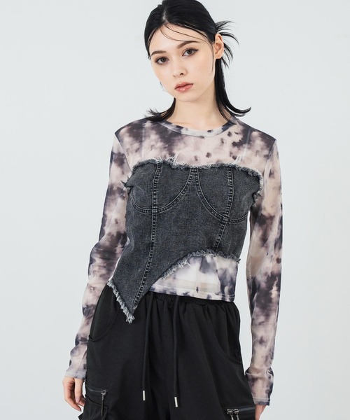 新品⭐︎異素材ドッキングトップス⭐︎定価２３１００円⭐︎デニム✖️ブラック☆送料込み ANAP（アナップ）の「デニムビスチェ ドッキング シアートップス（T