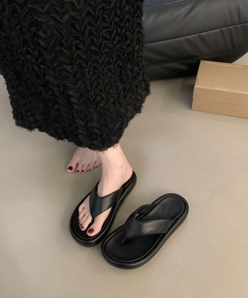 WEGO（ウィゴー）の「WEGO/カラフル軽量厚底サンダル（サンダル・レディース・ピンク/ライム/ブラック・MEDIUM/LARGE）」の16枚目の写真