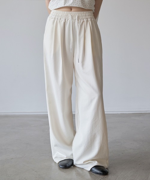 UNE MANSION(ユヌマンション)の「フロントピンタックラブリーレースストリングストレートスラックスパンツ(その他パンツ・レディース・ピンク/アイボリー/ブラック/スカイブルー・FREE)」の1枚目の写真