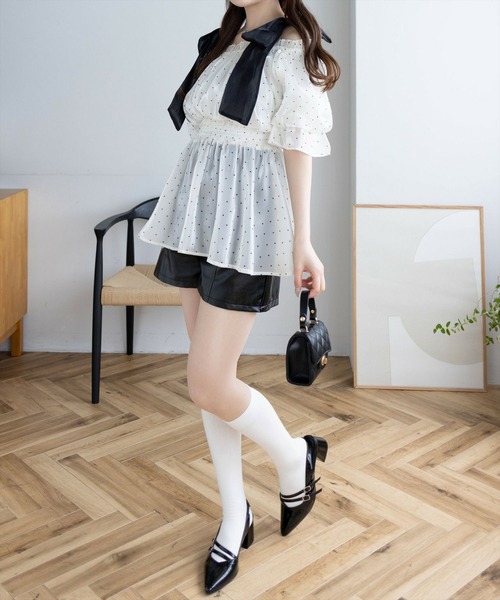 clear（クリア）の「無地&柄肩リボンペプラムブラウス[バレエコア ガーリー レイヤード]≪2025SS新作≫（シャツ/ブラウス・レディース・グレー/ピンク/ホワイト系その他・F）」の4枚目の写真