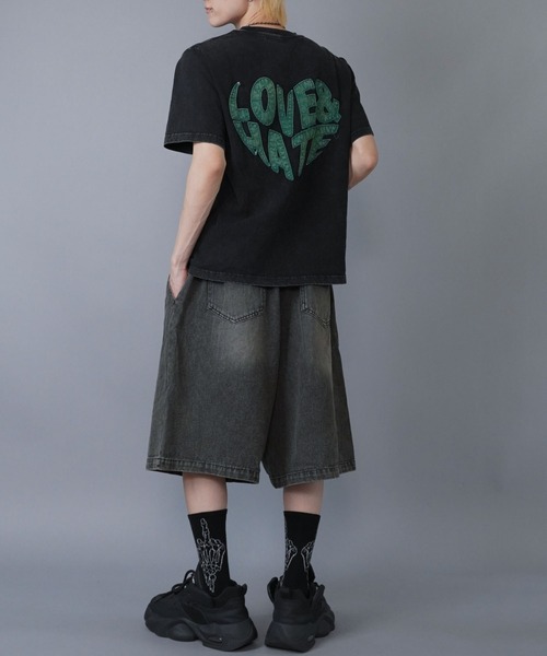 SPINNS（スピンズ）の「バックプリントTシャツ/ハートロゴ（Tシャツ/カットソー・メンズ・ナチュラル/ブラック/ホワイト・ONESIZE）」の19枚目の写真