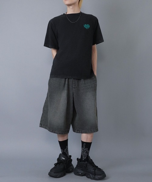 SPINNS（スピンズ）の「バックプリントTシャツ/ハートロゴ（Tシャツ/カットソー・メンズ・ナチュラル/ブラック/ホワイト・ONESIZE）」の22枚目の写真