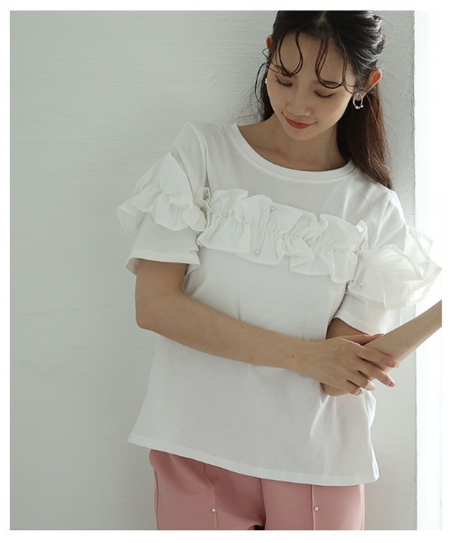 Sawa a la mode(サワアラモード)の「デコルテフリルトップス(Tシャツ/カットソー・レディース・ブルー/ブラック/ホワイト・FREE)」の11枚目の写真