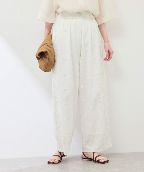 ROPE' PICNIC（ロペピクニック）の「3D刺繍レースワイドパンツ/リンクコーデ（その他パンツ・レディース・スミクロ/オフホワイト・38）」の21枚目の写真