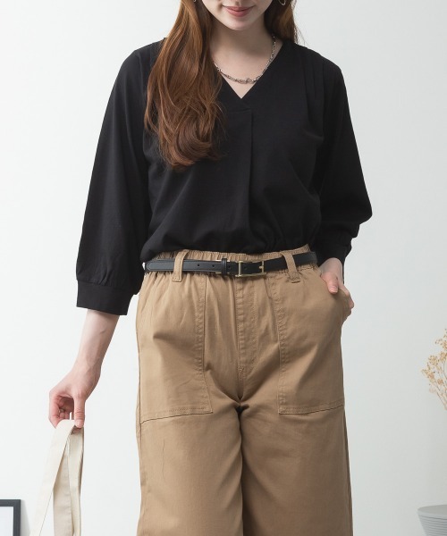 RCD(アールシーディー)の「ブラウス風タックスキッパー 七分丈Tシャツ(Tシャツ/カットソー・レディース・モカ/ホワイト/ブラック/グレイッシュベージュ/チャコールグレー・M-L/LL~3L/4L~5L)」の9枚目の写真