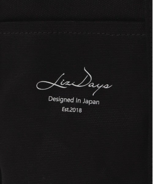 LIZDAYS(リズデイズ)の「LIZDAYS 仕切り付き 2WAY キャンバストートバッグ(トートバッグ・レディース・ブラック/ライトグレー/ホワイト系その他/ライトブラウン/ダークグレー・FREE)」の20枚目の写真