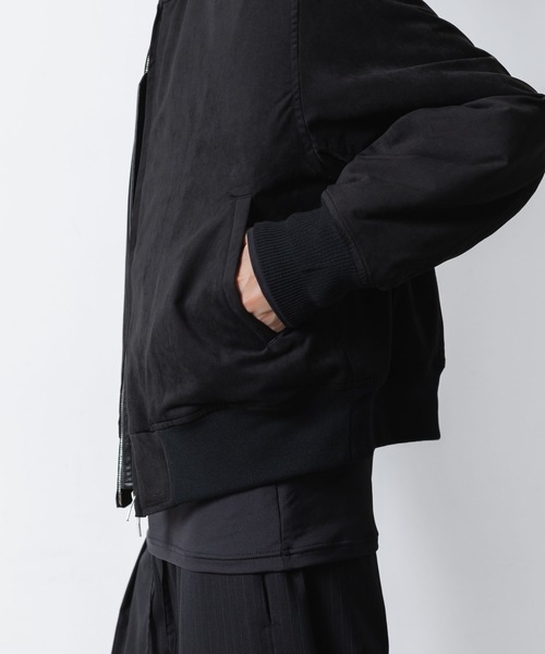 VEIN (ヴェイン)の「シンセティック スエードレザー ボンバーJKT / SYNTHETIC SUEDE LEATHER BOMBER JKT(MA-1・メンズ・ブラウン/ブラック・1/2/3)」の10枚目の写真