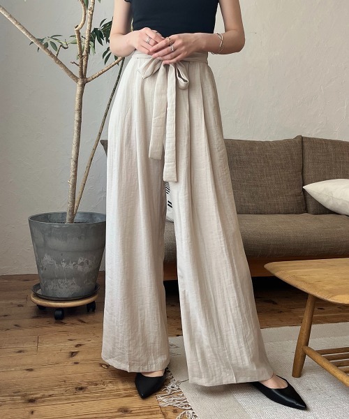Rejoule(リジュール)の「フロントリボン タックワイドスラックス(その他パンツ・レディース・アイボリー/ブラック/ベージュ・M/S)」の4枚目の写真