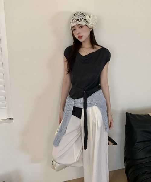 Ritzy(リッツィー)の「ドレーピーネック リボン付き 半袖ニットトップ(シャツ/ブラウス・レディース・アイボリー/グレー/ブラック・FREE)」の6枚目の写真