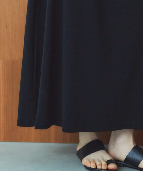 LIENCOEUR（リアンクール）の「フレアカットワンピース（ワンピース・レディース・ブラック/グレー・FREE）」の9枚目の写真