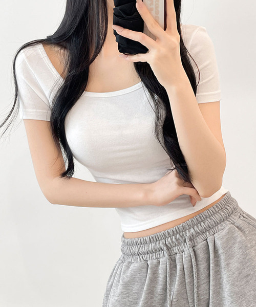 VIVID LADY(ビビッドレディー)の「バックスリット 半袖Tシャツ(Tシャツ/カットソー・レディース・アイボリー/カーキ/ブラック・FREE)」の13枚目の写真