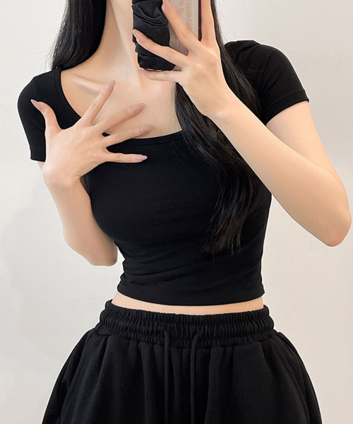 VIVID LADY(ビビッドレディー)の「バックスリット 半袖Tシャツ(Tシャツ/カットソー・レディース・アイボリー/カーキ/ブラック・FREE)」の22枚目の写真