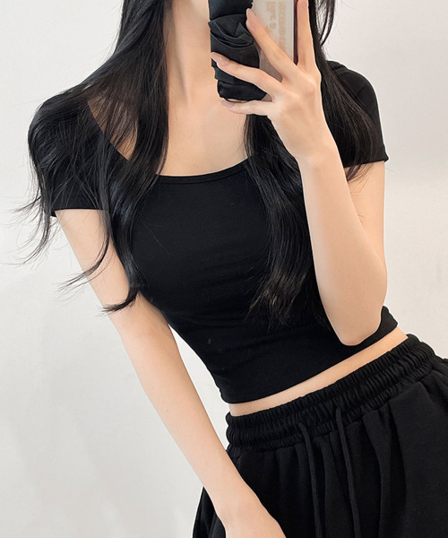 VIVID LADY(ビビッドレディー)の「バックスリット 半袖Tシャツ(Tシャツ/カットソー・レディース・アイボリー/カーキ/ブラック・FREE)」の11枚目の写真