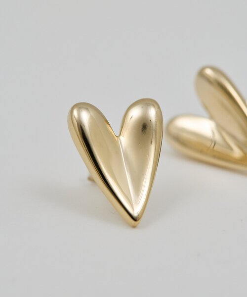GALLARDAGALANTE（ガリャルダガランテ）の「ハートスタッドピアス（ピアス（両耳用）・レディース・シルバー系その他4/ゴールド系その他6・FREE）」の4枚目の写真