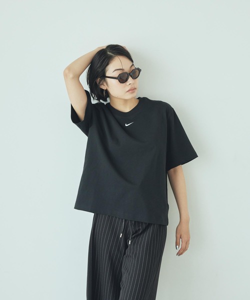 ナイキ スポーツウェア エッセンシャル ウィメンズ ボクシー T