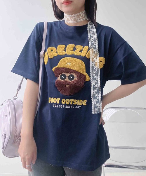 AS KNOW AS plus（アズノゥアズプラス）の「●選べるキャラクターデザイン サガラ刺繍半袖Tシャツ（サメ・モンスター・おばけ）（Tシャツ/カットソー・レディース・オフホワイト/チャコールグレー/オートミール/ホワイト系/グレー系/アイボリー系/ネイビー系/グレー系1/ネイビー系1/アイボリー系1/ホワイト系1/アイボリー系2/グレー系2/ネイビー系2/ホワイト系2・FREE）」の20枚目の写真
