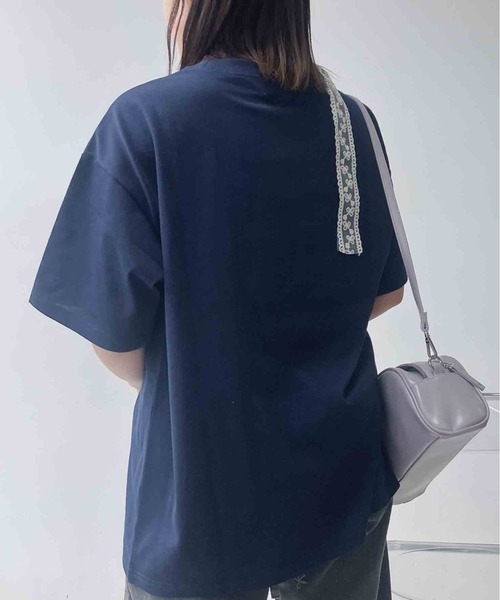 AS KNOW AS plus(アズノゥアズプラス)の「●選べるキャラクターデザイン サガラ刺繍半袖Tシャツ(サメ・モンスター・おばけ)(Tシャツ/カットソー・レディース・オフホワイト/チャコールグレー/オートミール/ホワイト系/グレー系/アイボリー系/ネイビー系/グレー系1/ネイビー系1/アイボリー系1/ホワイト系1・FREE)」の13枚目の写真