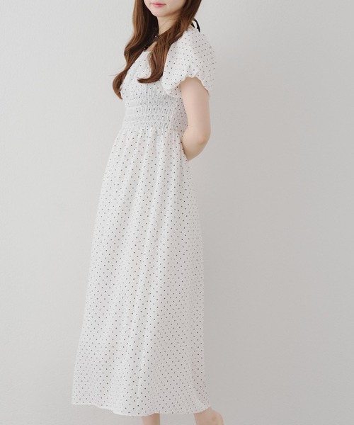 Another Branch olive des olive（アナザーブランチオリーブデオリーブ）の「【ANOTHER BRANCH】ホルター付き袖バルーンワンピ（ワンピース・レディース・ブルー系その他/ブラック/ブラウン系その他/ドット/レッド系その他・FREE）」の6枚目の写真