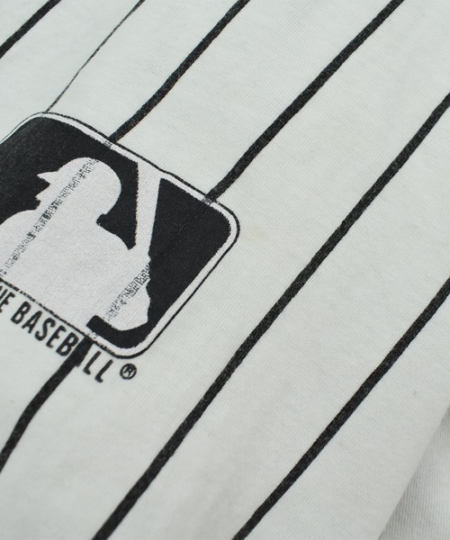 NBA/NFL/NHL/MLB（エヌビーエーエヌエフエルエヌエイチエルエムエルビー）の「【USED】Y2K Campri “MLB Chicago White Sox” ゲームシャツ（シャツ/ブラウス・メンズ・ホワイト・X-LARGE）」の9枚目の写真