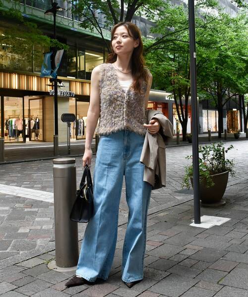 le.coeur blanc（ルクールブラン）の「TORRAZZO DONNAチュール×シャギーニットベスト（ベスト・レディース・ベージュ系その他2/ブラック系その他・38）」の15枚目の写真