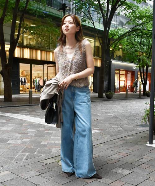 le.coeur blanc（ルクールブラン）の「TORRAZZO DONNAチュール×シャギーニットベスト（ベスト・レディース・ベージュ系その他2/ブラック系その他・38）」の18枚目の写真