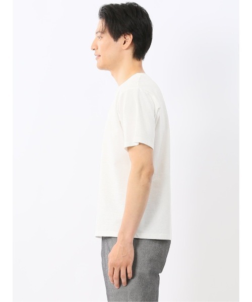 TAKA-Q(タカキュー)の「【綿混 スラブ天竺】タカキュー クルーネック 半袖 Tシャツ(Tシャツ/カットソー・メンズ・ホワイト/ブラック・MEDIUM/LARGE/X-LARGE)」の14枚目の写真
