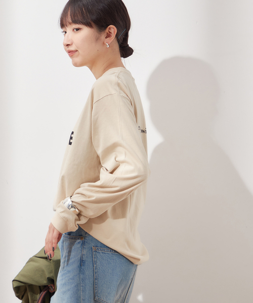 journal standard L'essage(ジャーナルスタンダードレサージュ)の「【別注】POETMEETS DUBWISE RISEロンT(Tシャツ/カットソー・レディース・ベージュ/ネイビー/ホワイト・FREE)」の4枚目の写真