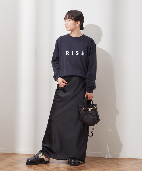 journal standard L'essage(ジャーナルスタンダードレサージュ)の「【別注】POETMEETS DUBWISE RISEロンT(Tシャツ/カットソー・レディース・ベージュ/ネイビー/ホワイト・FREE)」の6枚目の写真