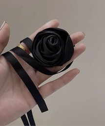 TONE SELECT GOODS（トーンセレクトグッズ）の「【resonance】バラモチーフ サテンリボン チョーカー/ヘアアクセサリー【マルチウェイ】（チョーカー）」