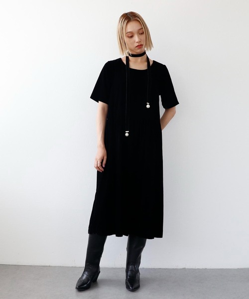 Three Four Time（ｽﾘｰﾌｫｰﾀｲﾑ）の「ベルベットワンピース（ワンピース・レディース・ブラック/レッド・FREE）」の5枚目の写真