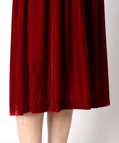 Three Four Time（ｽﾘｰﾌｫｰﾀｲﾑ）の「ベルベットワンピース（ワンピース・レディース・ブラック/レッド・FREE）」の21枚目の写真