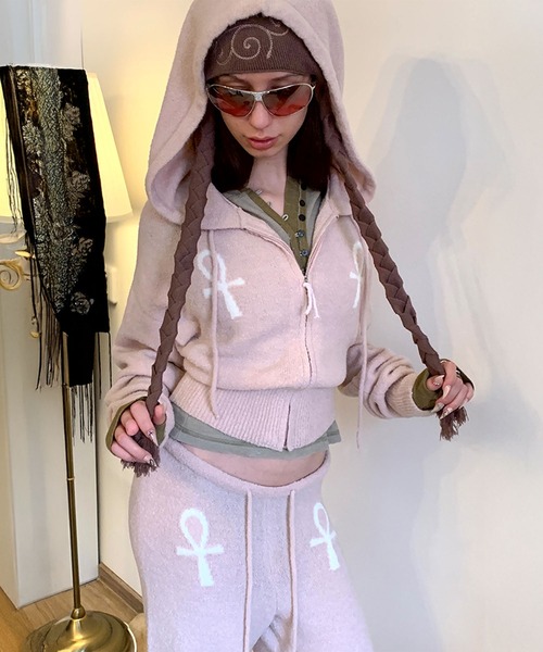 SCULPTOR（スカルプター）の「Ankh Boucle Knit Cardigan（カーディガン/ボレロ・レディース・ピンク/ライトブルー/アイボリー・LARGE/MEDIUM/SMALL）」の3枚目の写真