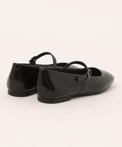 ECCO（エコー）の「ふわっと快適 MARGOT メリージェーン しなやか上質カウレザー 本革（パンプス・レディース・ブラック・36/37/38/39/40/35）」の2枚目の写真