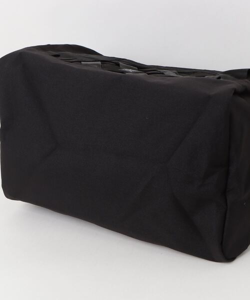 CHROME（クローム）の「［ CHROME / クローム ］BARRAGE 32L DUFFLE BLKX_BLACK X / バラージ 32L ダッフル バッグ ブラック エックス 耐水 32L バックパック仕様（ボストンバッグ・メンズ・ブラック系その他・FREE）」の5枚目の写真