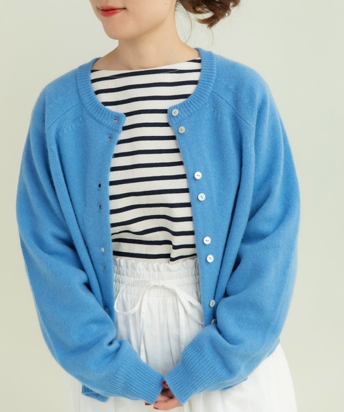 CHILD WOMAN（チャイルドウーマン）の「2/15ラムウール 2つ釦カーディガン（カーディガン/ボレロ・レディース・ブルー/アイボリー/ピンク/グリーン/レッド/イエロー/ネイビー・FREE）」の19枚目の写真