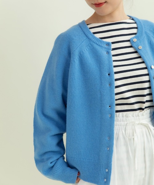 CHILD WOMAN（チャイルドウーマン）の「2/15ラムウール 2つ釦カーディガン（カーディガン/ボレロ・レディース・ブルー/アイボリー/ピンク/グリーン/レッド/イエロー/ネイビー・FREE）」の22枚目の写真