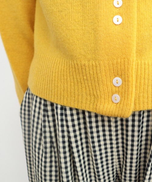 CHILD WOMAN（チャイルドウーマン）の「2/15ラムウール 2つ釦カーディガン（カーディガン/ボレロ・レディース・ブルー/アイボリー/ピンク/グリーン/レッド/イエロー/ネイビー・FREE）」の16枚目の写真