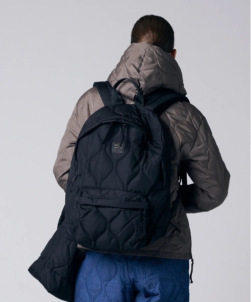 fridge(フリッジ)の「【TAION】タイオン MILITARY DOWN BACK PACK TAION-BP01ML-1(ショルダーバッグ・メンズ・その他/ブラック/グリーン/その他1/ダークカーキ・ONE SIZE)」の2枚目の写真