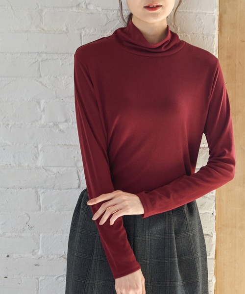 Honeys（ハニーズ）の「やわらかハイネックＴ（Tシャツ/カットソー・レディース・オレンジ/アイボリー/ダークグリーン/ブラック/パープル/ボルドー・L/S/M/LL）」の15枚目の写真