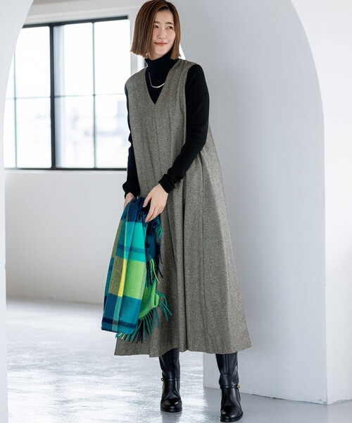 23区（ニジュウサンク）の「ウーステッドウール リブタートル ニット（ニット/セーター・レディース・ベージュ系/ブラック系/ホワイト系/グレー系/ピンク系・38/40）」の9枚目の写真