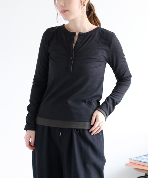 cepo(セポ)の「レイヤードヘンリーネックニット(Tシャツ/カットソー・レディース・ブラック/オフホワイト/ブラウン・M)」の19枚目の写真