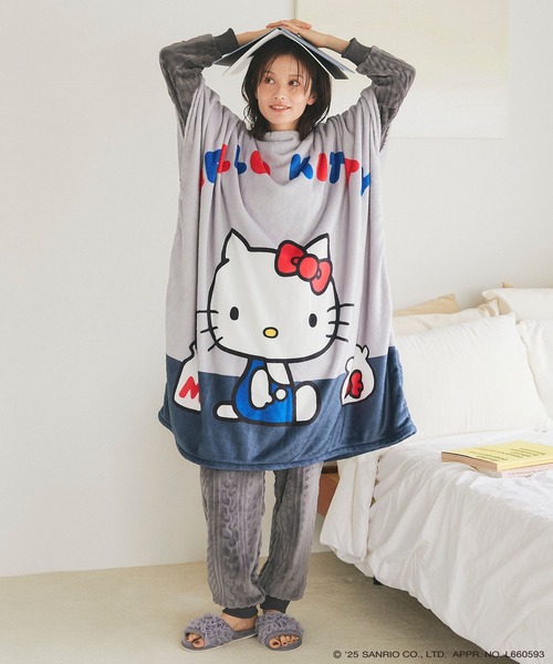 sanrio characters】HELLO KITTY/ハローキティあったか着るフリース