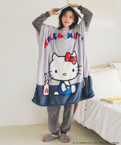 sanrio characters】HELLO KITTY/ハローキティあったか着るフリース