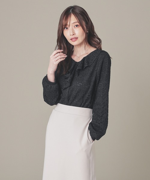 GLACIER lusso(グラシアルッソ)の「フリルレーストップス(Tシャツ/カットソー・レディース・ブラック/グレイッシュブルー/アイボリー系/ブラウン・S/M/LL/L)」の10枚目の写真