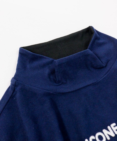 Picone CLUB(ピッコーネクラブ)の「【メンズ】ロゴ刺繍起毛ハイネックプルオーバー(その他トップス・メンズ・グレー/ネイビー・L/LL)」の4枚目の写真