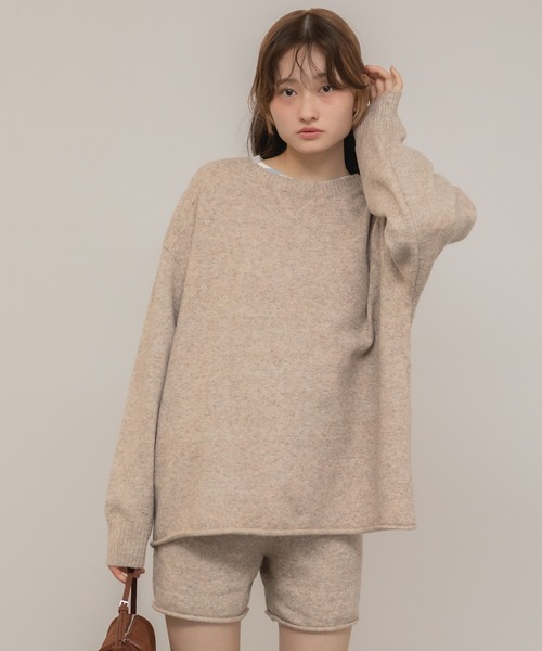 HEILIS(ヘイリス)の「オーバーサイズクルーネックニットトップス/ブラック グレー ベージュ メランジ 韓国 ニットセットアップ セットアップ対応 ノームコア 長袖 オーバーサイズ 秋服 冬服 ニット トップス ノームコア シンプル カジュアル(ニット/セーター・レディース・ブラック/ベージュ/グレー・FREE)」の21枚目の写真